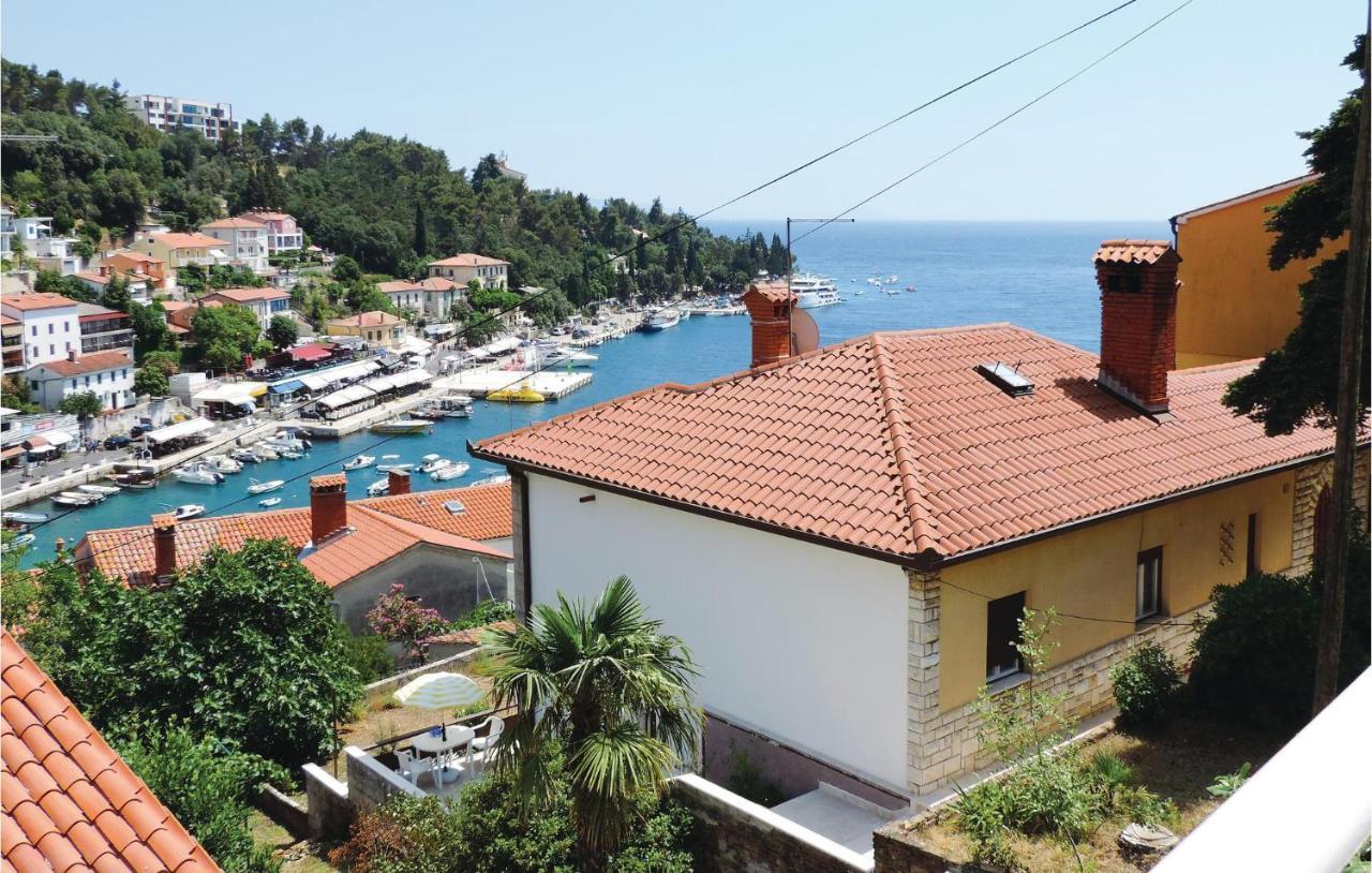Lovely Apartment In Rabac With Kitchen Екстер'єр фото